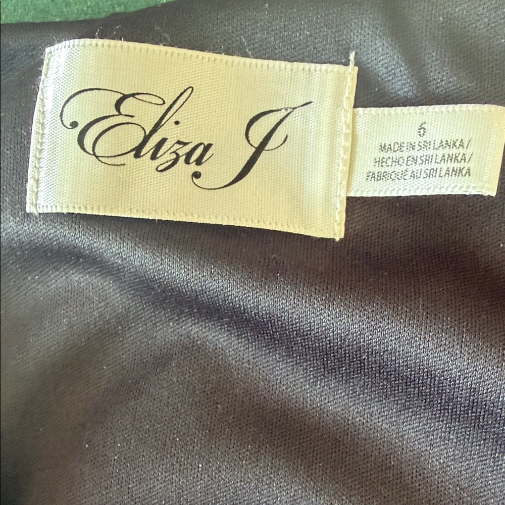 Eliza J Black and Gold Floral Midi Dress. CAJA. # 1 B - Picture 5 of 9